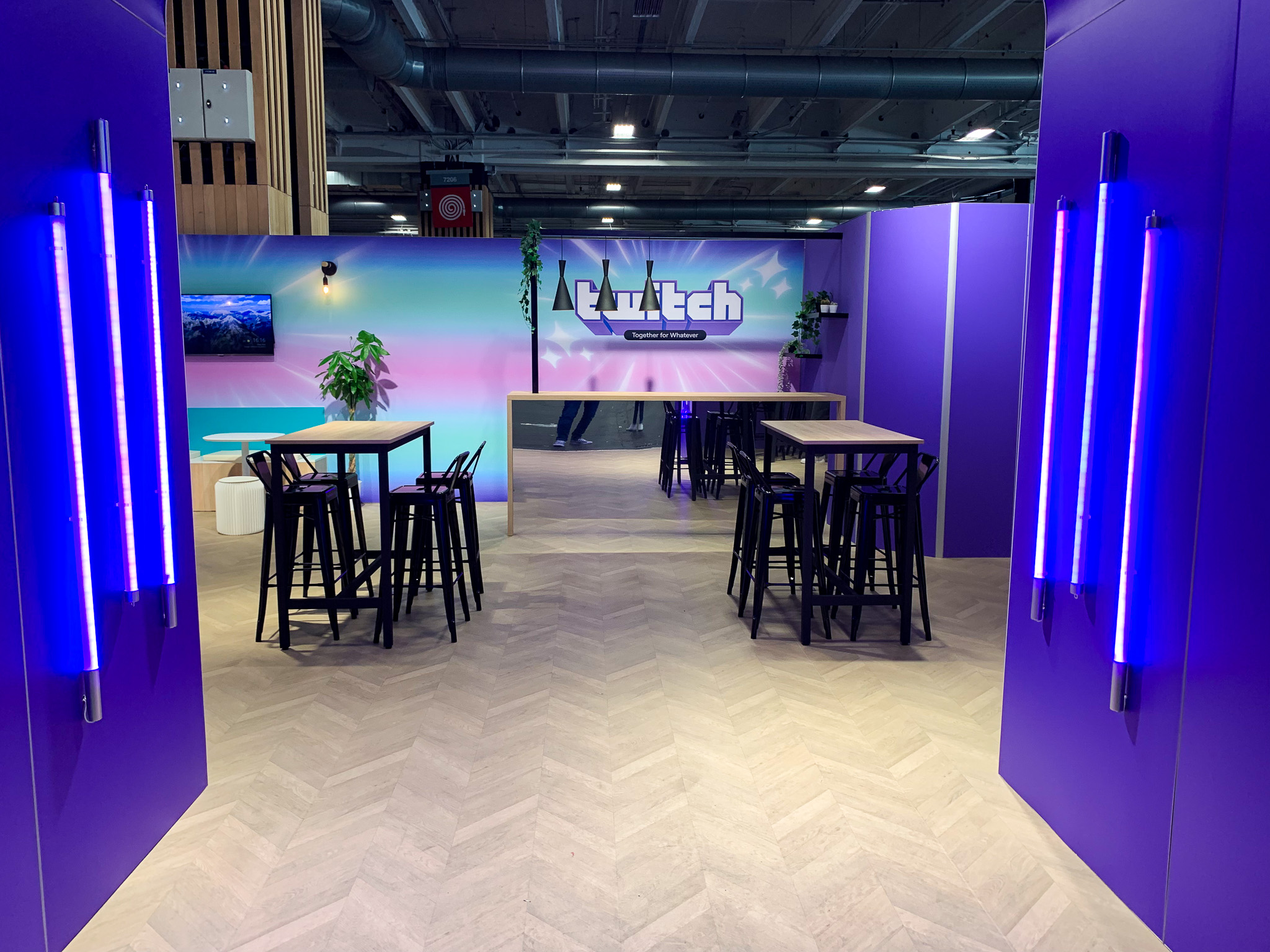 EG-Event_TwitchCon-lounge_2