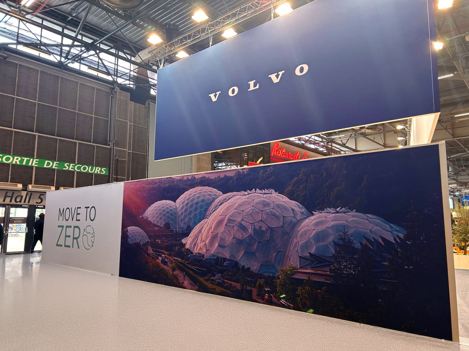EG-Event_stand-XXL-Volvo-zoom